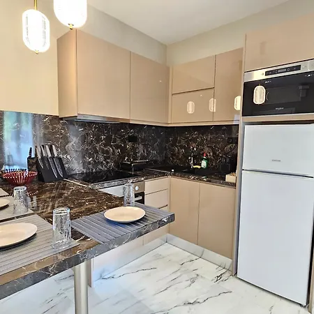 Evelina Luxury With Swimming Pool In Corfu Apartment