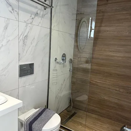 Apartment Evelina Luxury With Swimming Pool In Corfu Ipsos