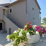 Evelina Luxury With Swimming Pool In Corfu إيبسوس
