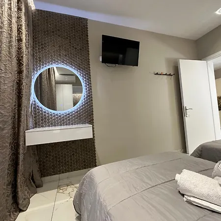 Evelina Luxury With Swimming Pool In Corfu