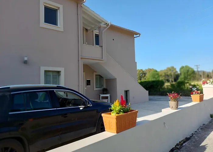 Evelina Luxury With Swimming Pool In Corfu Apartmán Ipsos