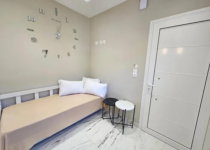 Evelina Luxury With Swimming Pool In Corfu شقة
