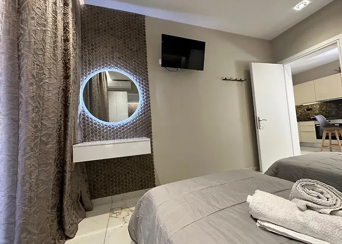 Evelina Luxury With Swimming Pool In Corfu