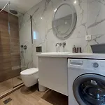 Apartmán Evelina Luxury With Swimming Pool In Corfu *